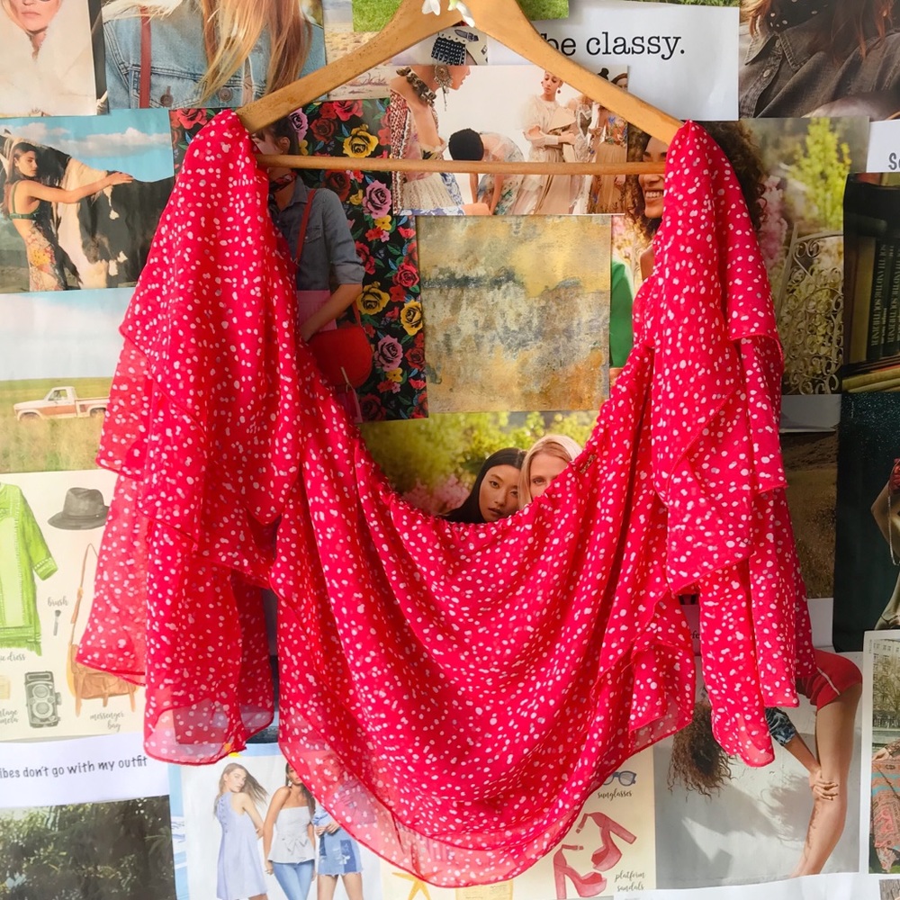 Bebe Crop Top